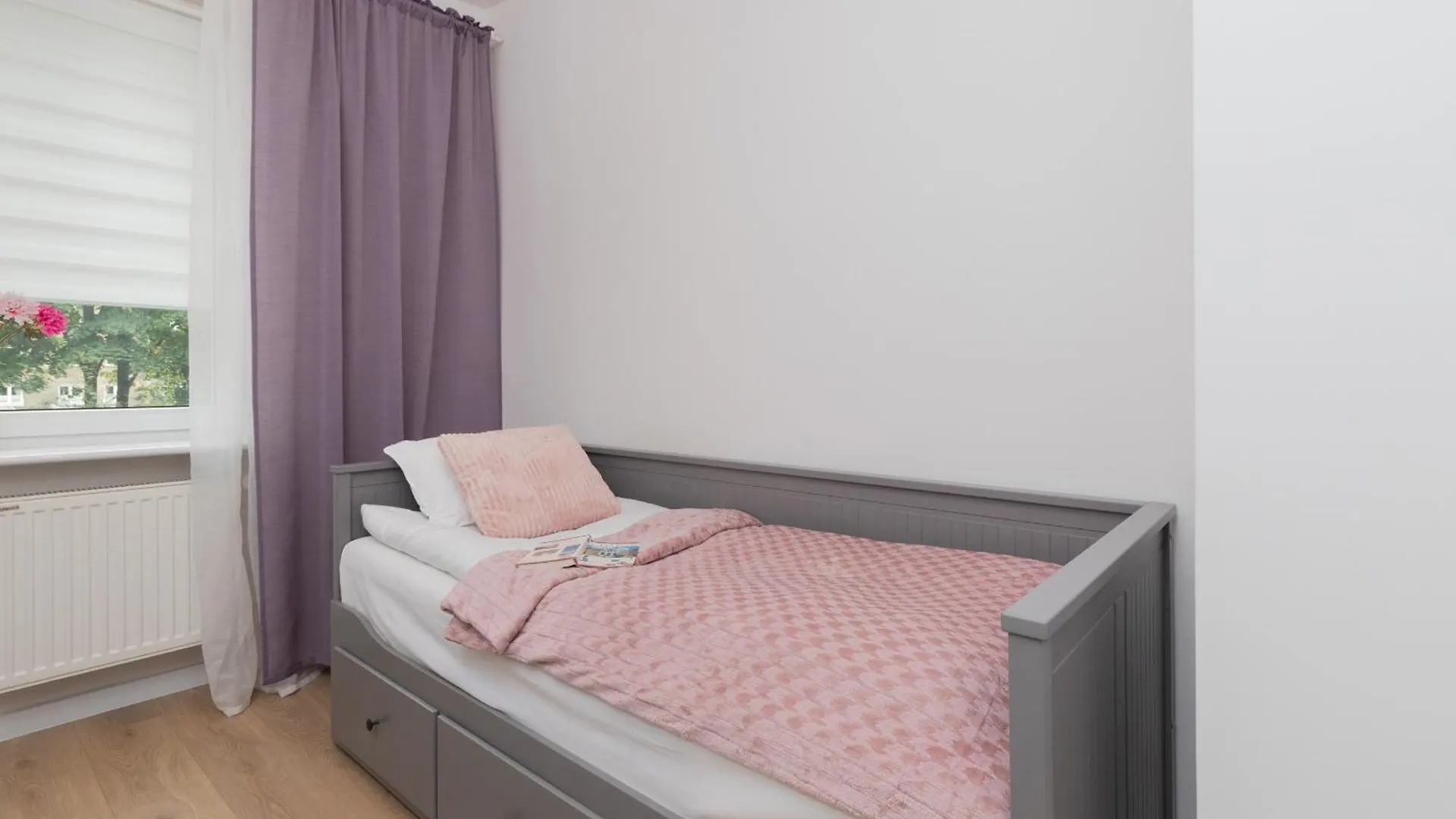 Beautiful & Comfortable Spacious Apartment In Gdansk By Noclegi Renters