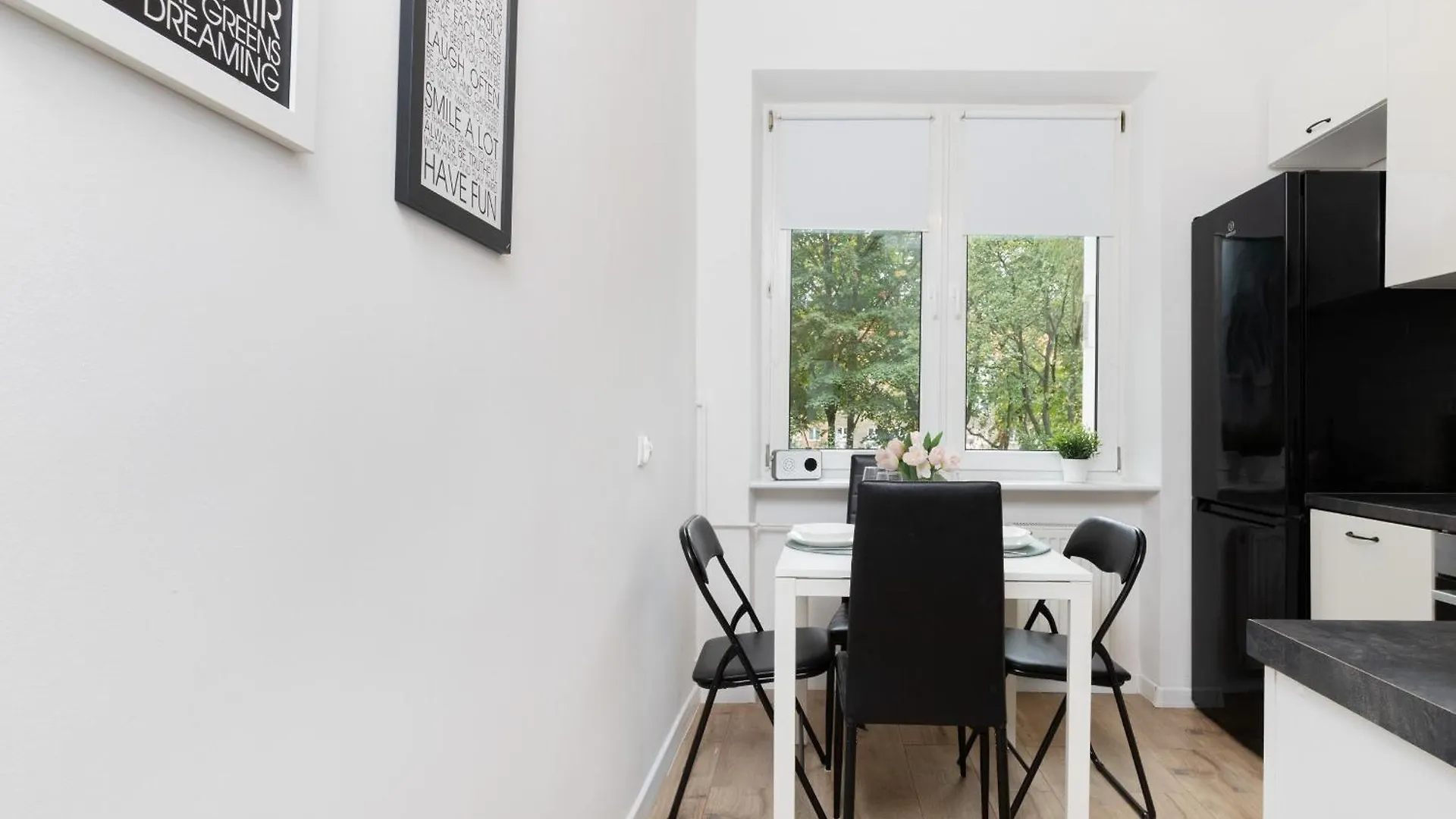 Beautiful & Comfortable Spacious Apartment In Gdansk By Noclegi Renters Poland