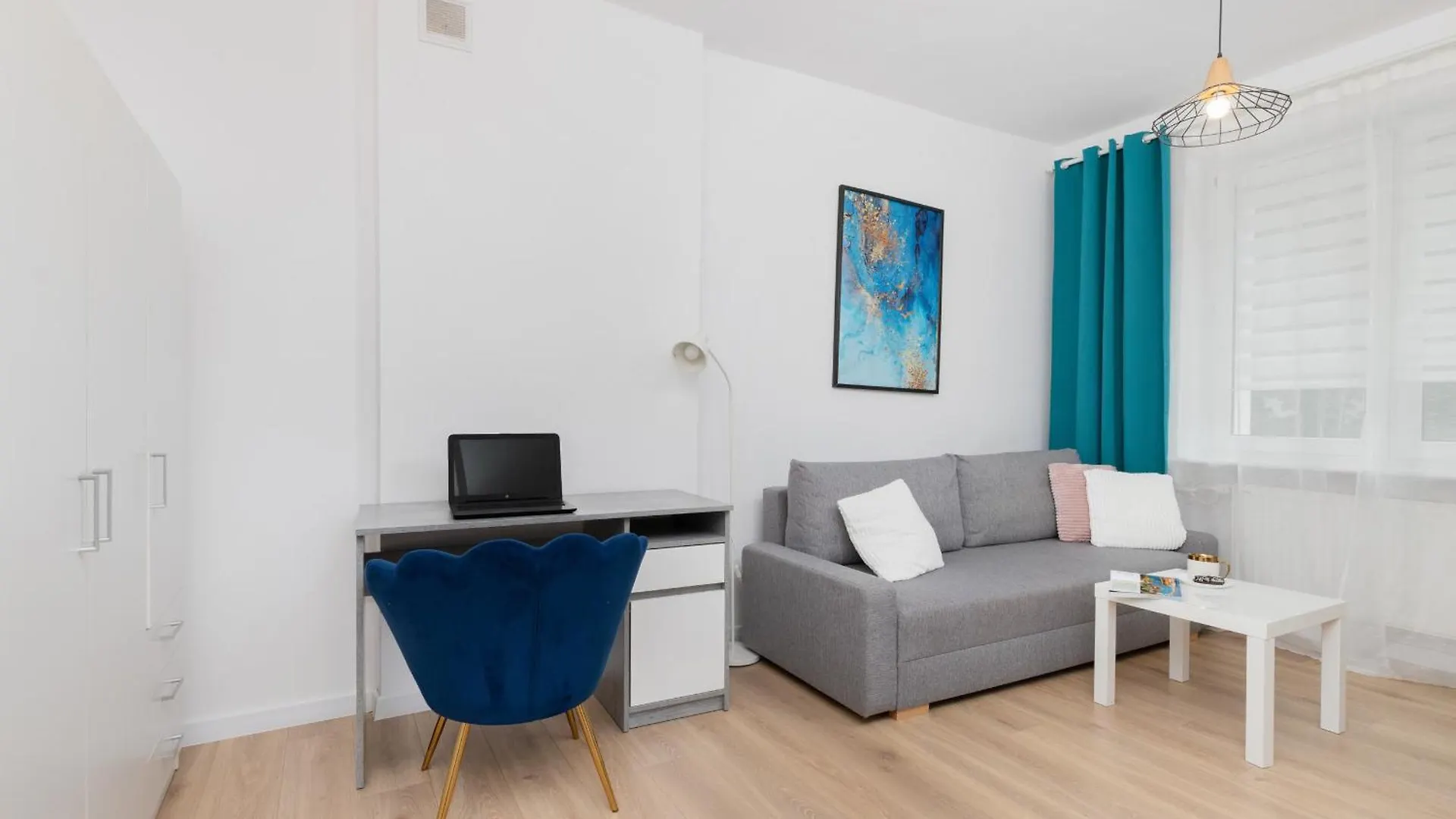 Beautiful & Comfortable Spacious Apartment In Gdansk By Noclegi Renters Poland