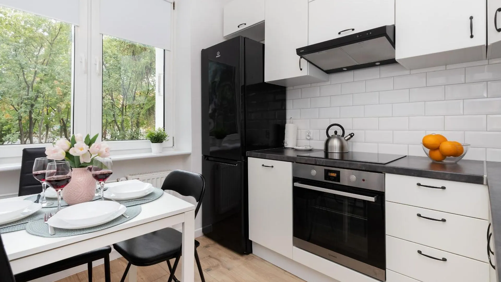 Beautiful & Comfortable Spacious Apartment In Gdansk By Noclegi Renters 0*,